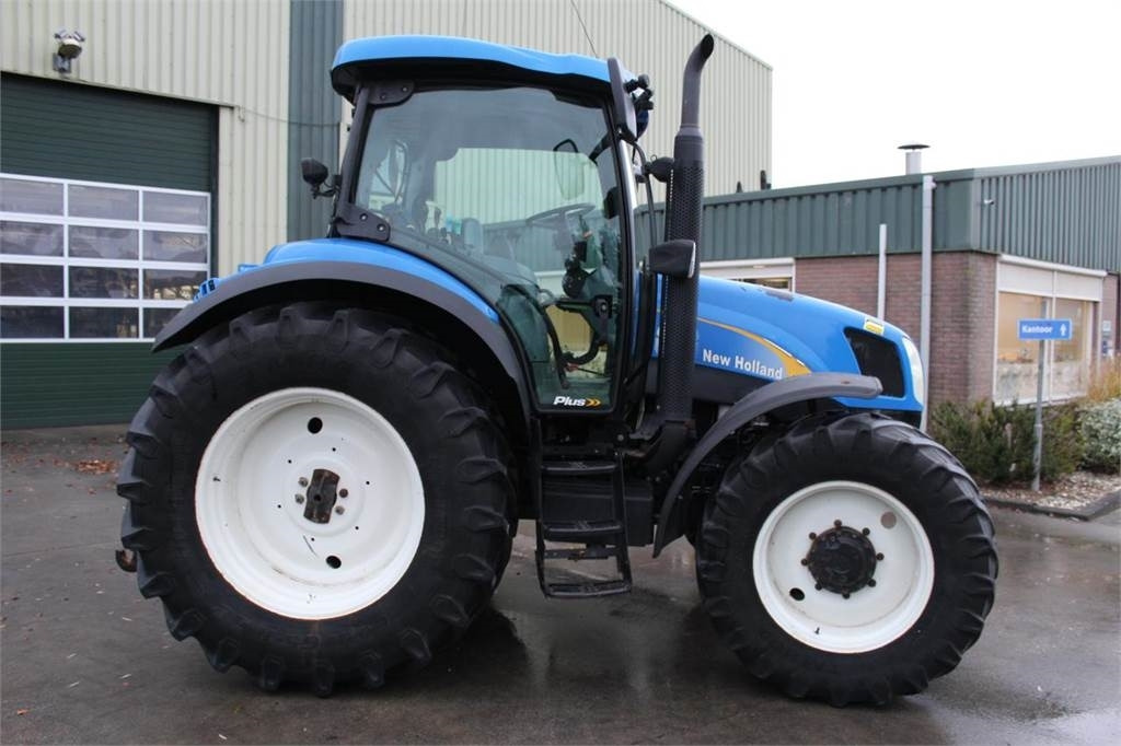 New Holland T6010 Plus - Traktor: pilt 4 New Holland T6010 Plus - Traktor: pilt 4