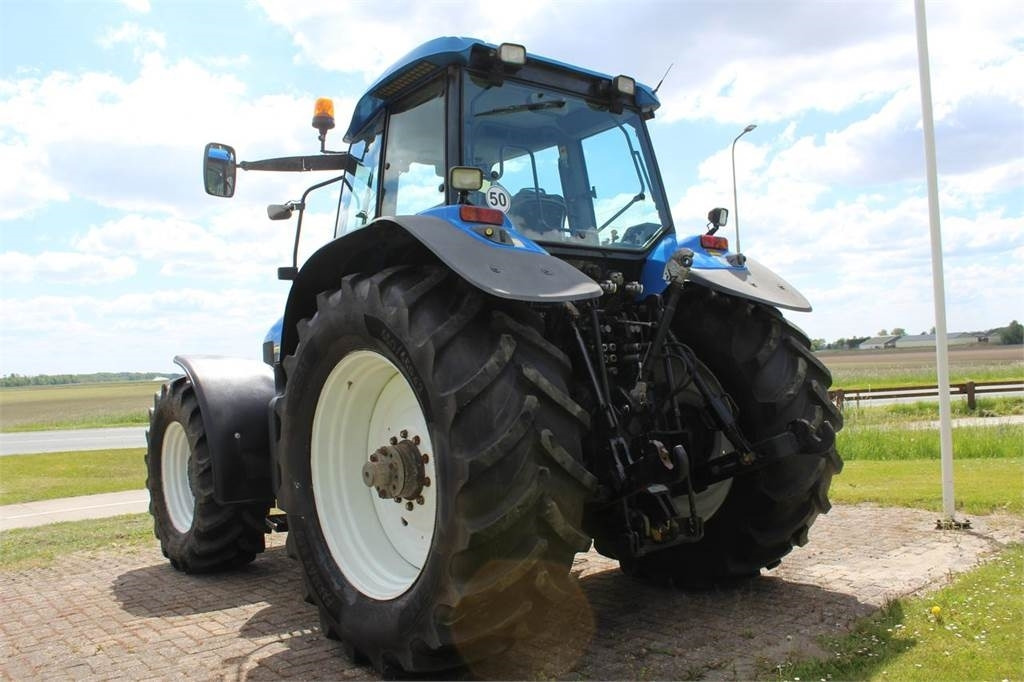 New Holland TM175 - Traktor: pilt 3 New Holland TM175 - Traktor: pilt 3