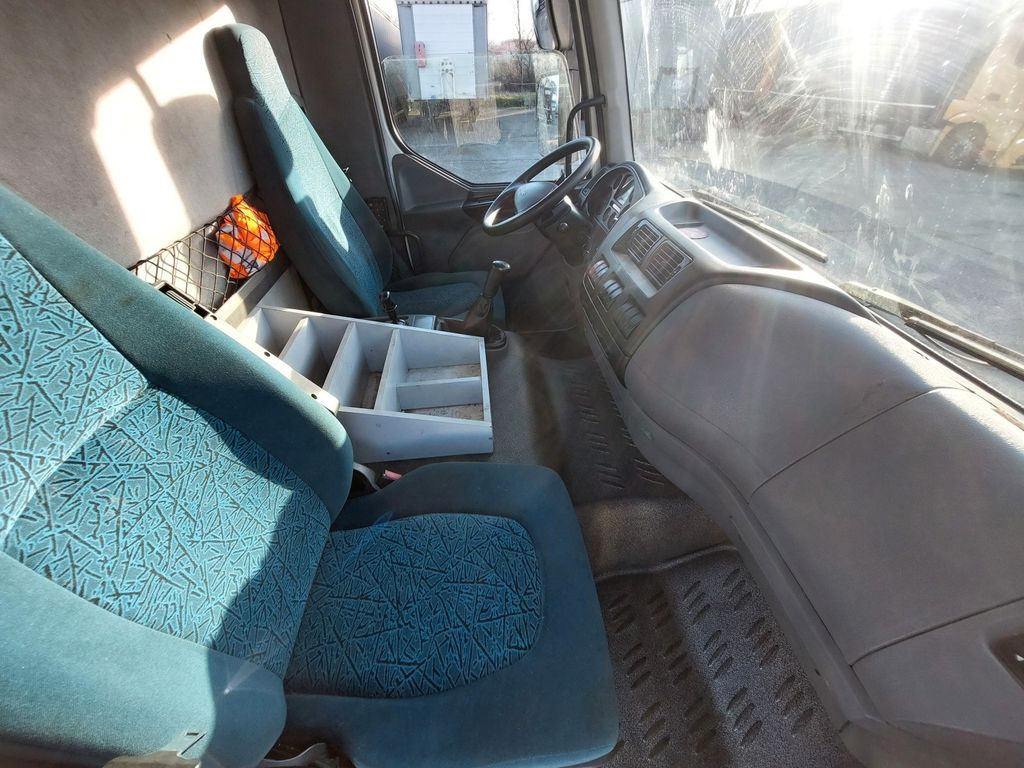 Tent veoauto DAF FA LF 45.220 E12 4x2: pilt 13