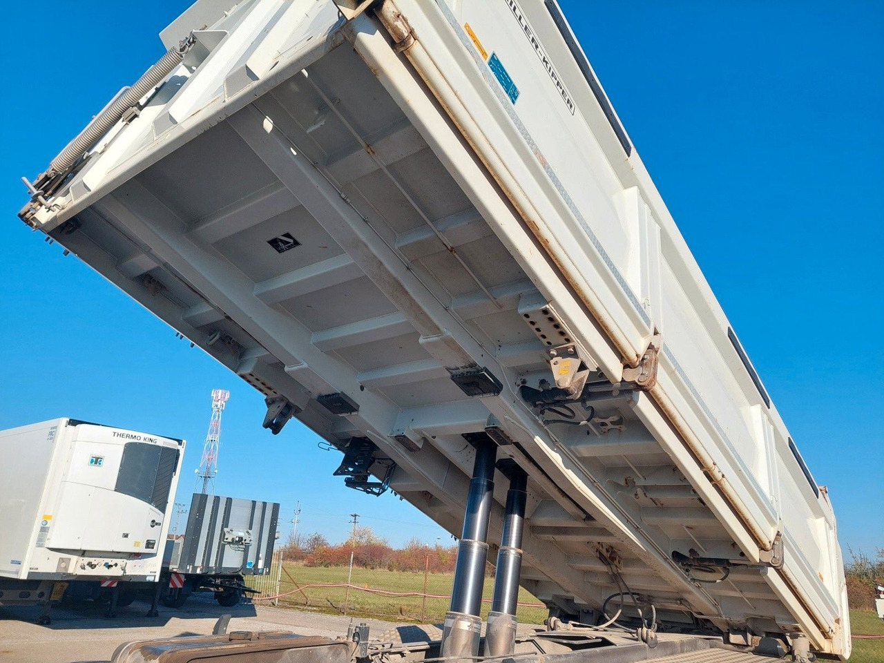 Iveco AD340X480 X-Way Bordmatic Meiller 8x4 - Kallurauto: pilt 5 Iveco AD340X480 X-Way Bordmatic Meiller 8x4 - Kallurauto: pilt 5