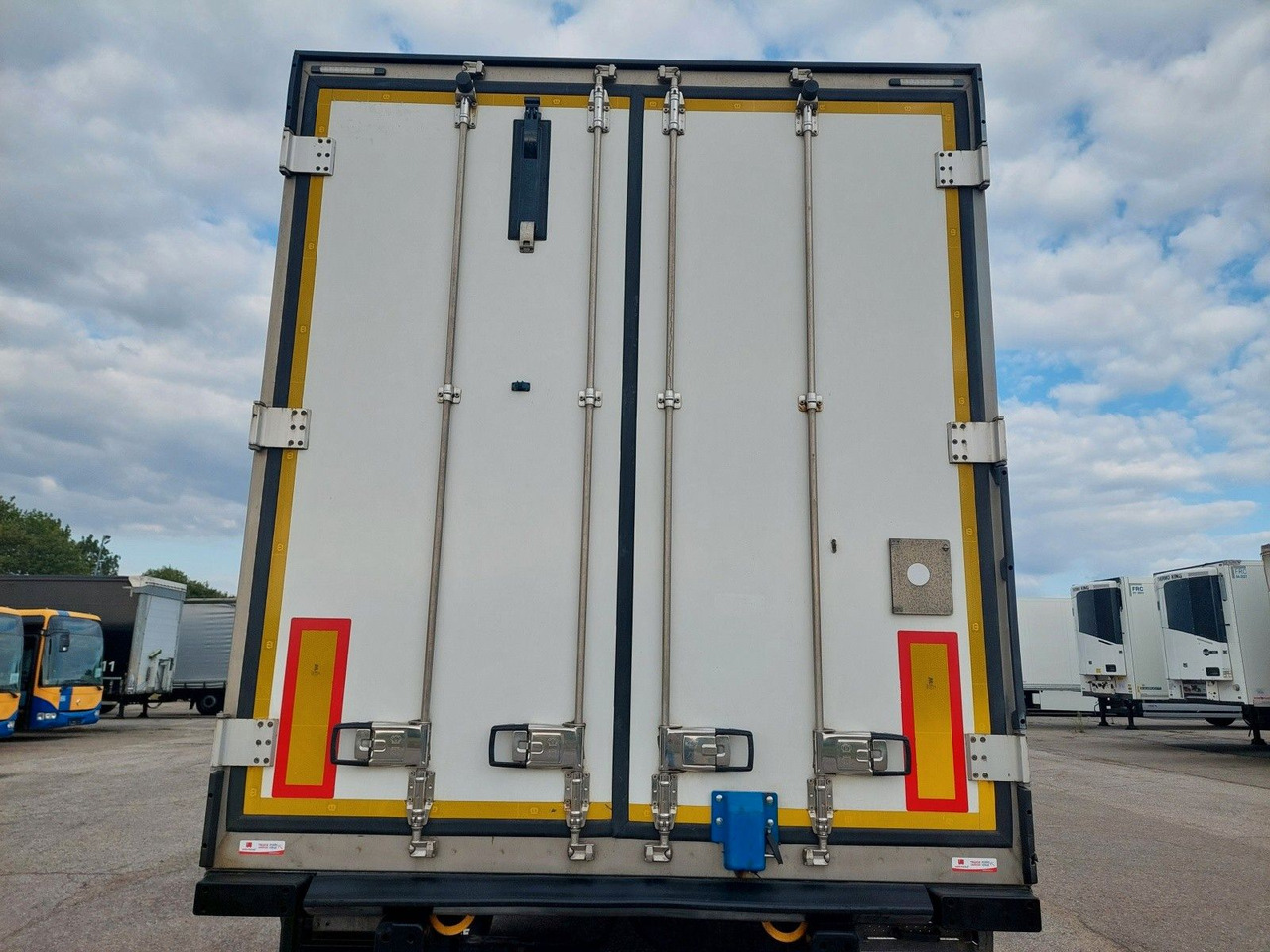 Krone SD Thermo King SLXi 300 - Külmutiga poolhaagis: pilt 5 Krone SD Thermo King SLXi 300 - Külmutiga poolhaagis: pilt 5