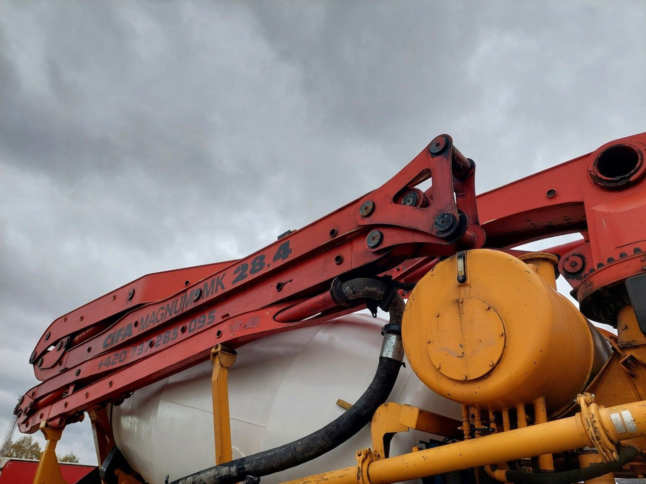 MAN 35.413 FFD-TM BB CIFA MAGNUM MK 28.4 liising MAN 35.413 FFD-TM BB CIFA MAGNUM MK 28.4: pilt 9