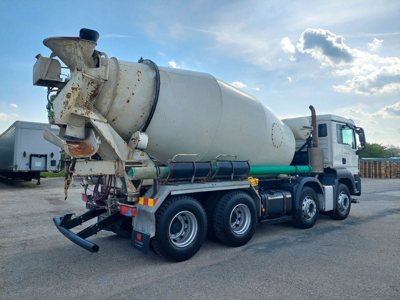 MAN TGS 32.400 8X4 BB Liebherr 9 m³ - Autobetoonisegisti: pilt 4 MAN TGS 32.400 8X4 BB Liebherr 9 m³ - Autobetoonisegisti: pilt 4