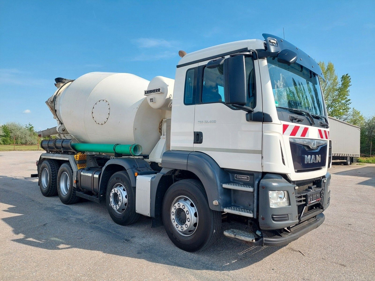 MAN TGS 32.400 8X4 BB Liebherr 9 m³ - Autobetoonisegisti: pilt 2 MAN TGS 32.400 8X4 BB Liebherr 9 m³ - Autobetoonisegisti: pilt 2
