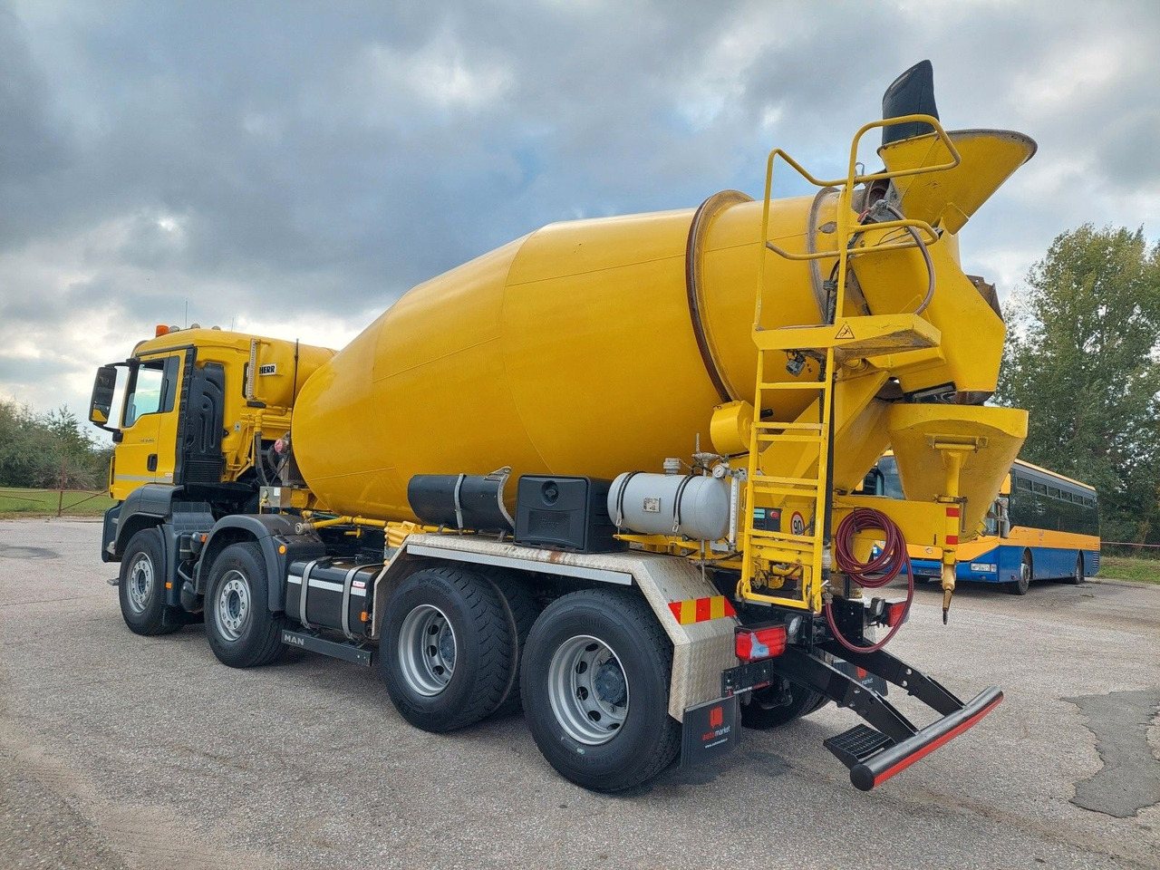 MAN TGS 32.460 8X4 BB Liebherr 9 m³ - Autobetoonisegisti: pilt 3 MAN TGS 32.460 8X4 BB Liebherr 9 m³ - Autobetoonisegisti: pilt 3