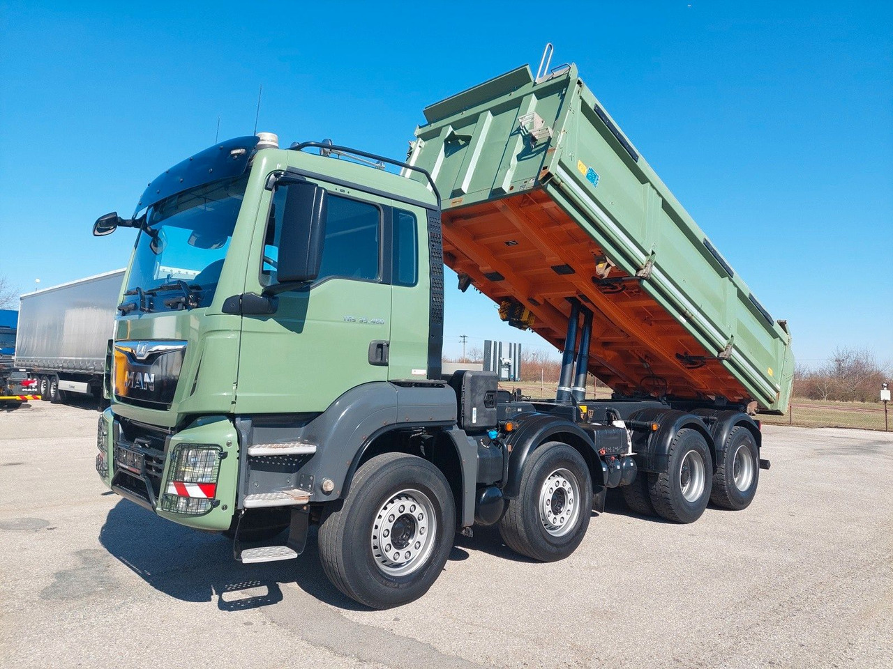 MAN TGS 35.460 BB Meiller Bordmatik 8x4 - Kallurauto: pilt 1 MAN TGS 35.460 BB Meiller Bordmatik 8x4 - Kallurauto: pilt 1