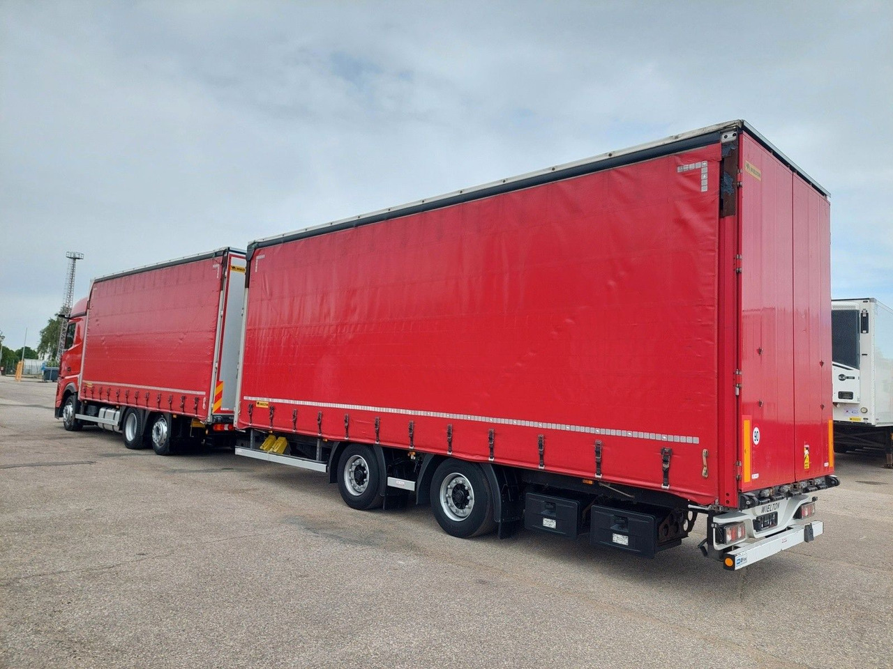 Mercedes-Benz Actros 2545 L/NR 6x2 + Wielton PC2K Durchbar - Tent veoauto: pilt 3 Mercedes-Benz Actros 2545 L/NR 6x2 + Wielton PC2K Durchbar - Tent veoauto: pilt 3