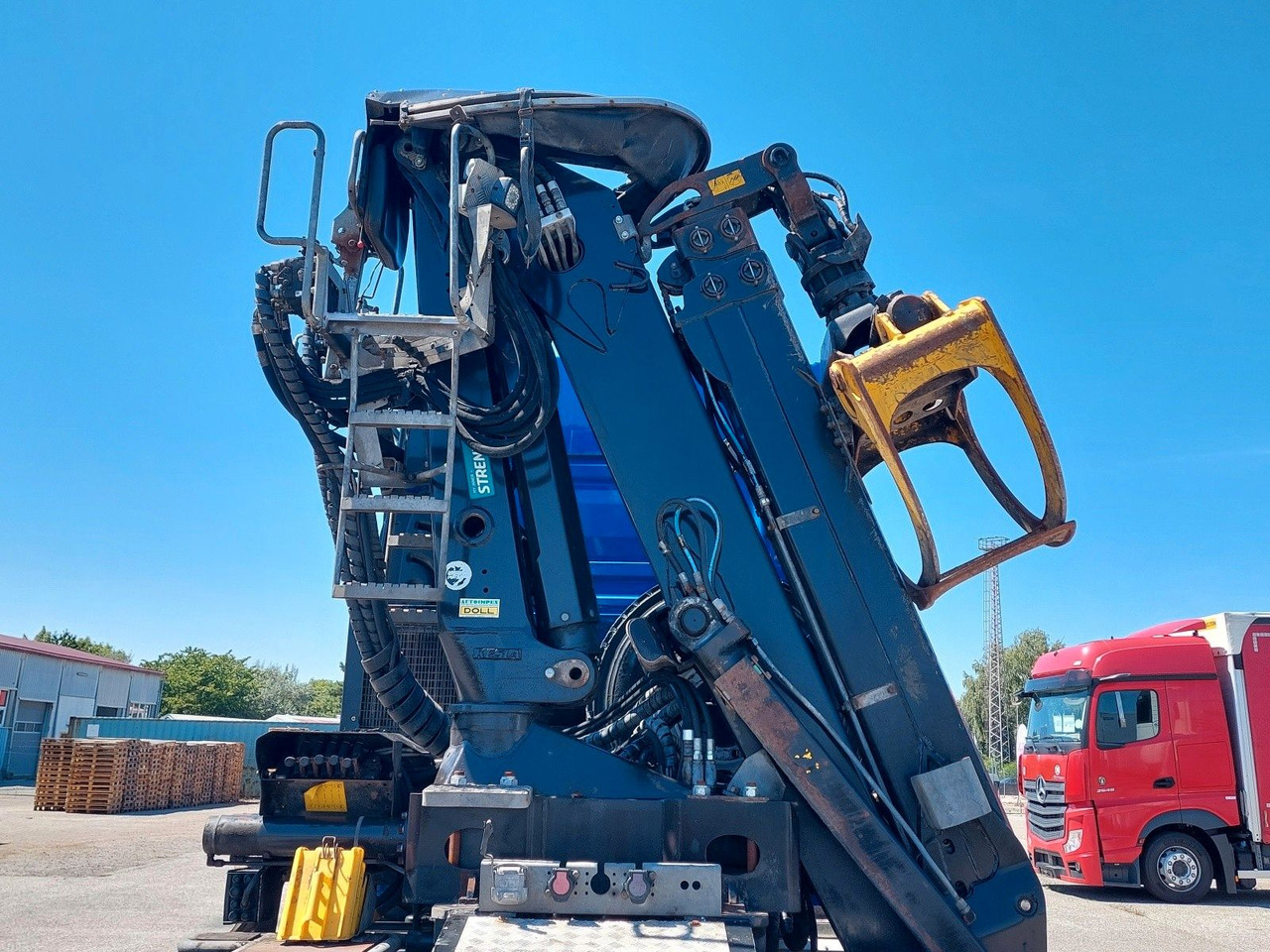 MAN TG3 33.510 6X6 BL KRAN LANGHOLZ Kesla 2117ZT94 - Sadulveok: pilt 5 MAN TG3 33.510 6X6 BL KRAN LANGHOLZ Kesla 2117ZT94 - Sadulveok: pilt 5