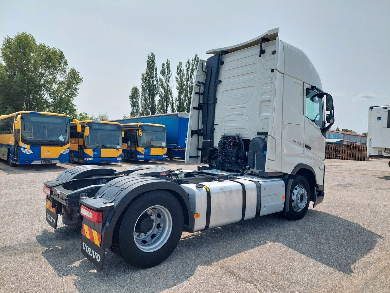 Volvo FH 13 Globetrotter XL 460 I-SAVE - Sadulveok: pilt 4 Volvo FH 13 Globetrotter XL 460 I-SAVE - Sadulveok: pilt 4