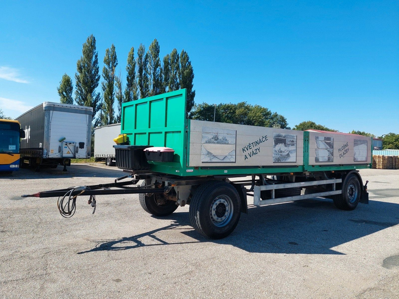 Schmitz Cargobull Gotha AFW18 Baustoffanhänger - Platvormhaagis/ Madelhaagis: pilt 1 Schmitz Cargobull Gotha AFW18 Baustoffanhänger - Platvormhaagis/ Madelhaagis: pilt 1