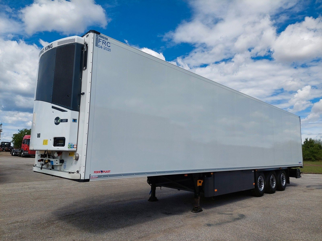 Schmitz Cargobull SKO24 ThermoKing SLXi 300 - Külmutiga poolhaagis: pilt 1 Schmitz Cargobull SKO24 ThermoKing SLXi 300 - Külmutiga poolhaagis: pilt 1