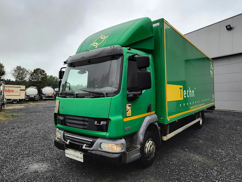 DAF LF 45.160 7,15M CASE + D'HOLLANDIA 1500KG - Kasti veoauto: pilt 1 DAF LF 45.160 7,15M CASE + D'HOLLANDIA 1500KG - Kasti veoauto: pilt 1