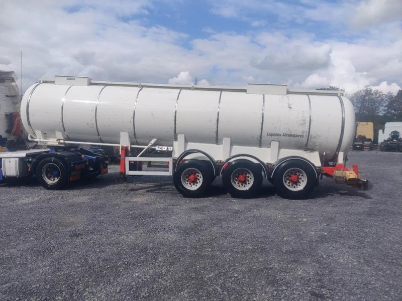 Feldbinder TANK AW5083 ISOLE 24000 L - 1 COMP - SEASALT WATER / FOODSTUFF - Tsistern poolhaagis: pilt 4 Feldbinder TANK AW5083 ISOLE 24000 L - 1 COMP - SEASALT WATER / FOODSTUFF - Tsistern poolhaagis: pilt 4
