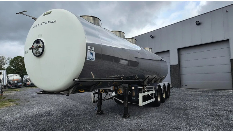 Magyar INSULATED INOX TANK 30500L - 4 COMPARTIMENTS - Tsistern poolhaagis: pilt 1 Magyar INSULATED INOX TANK 30500L - 4 COMPARTIMENTS - Tsistern poolhaagis: pilt 1