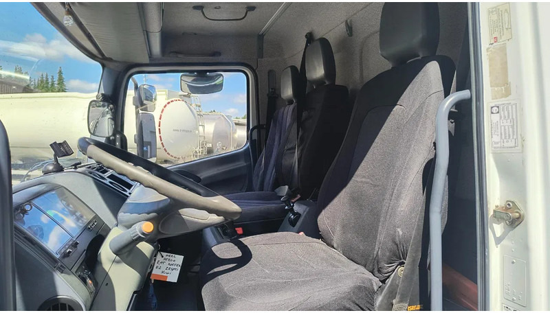 Kasti veoauto Mercedes-Benz Atego 815: pilt 8