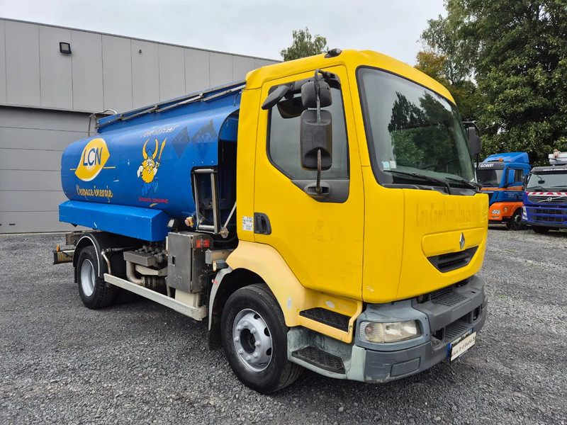 Renault Midlum 220 10500L FUEL / CARBURANT - 4 COMP/A LAMES - Tsisternauto: pilt 3 Renault Midlum 220 10500L FUEL / CARBURANT - 4 COMP/A LAMES - Tsisternauto: pilt 3