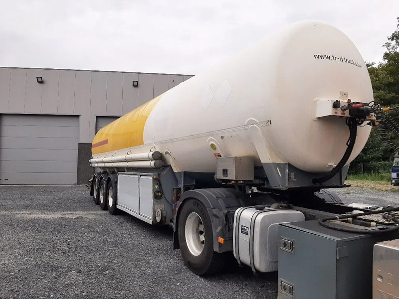 Stokota FUEL TANK 42000 L - 5 COMPARTMENTS - Tsistern poolhaagis: pilt 2 Stokota FUEL TANK 42000 L - 5 COMPARTMENTS - Tsistern poolhaagis: pilt 2