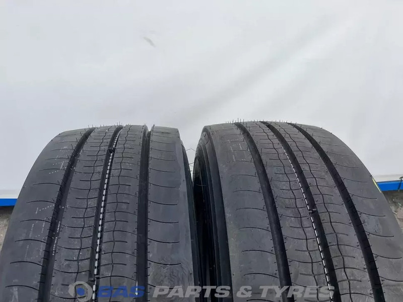 Bridgestone Bridgestone 265/70R17.5 Duravis R-Steer002 138/136 M M+S 3PMSF gebruikte set - Rehv - Veoauto: pilt 2 Bridgestone Bridgestone 265/70R17.5 Duravis R-Steer002 138/136 M M+S 3PMSF gebruikte set - Rehv - Veoauto: pilt 2