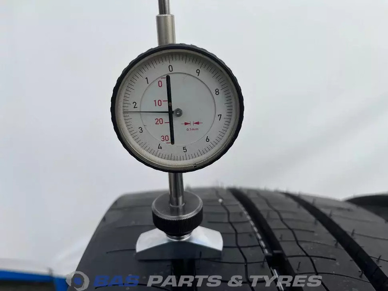 Bridgestone Bridgestone 265/70R17.5 Duravis R-Steer002 138/136 M M+S 3PMSF gebruikte set - Rehv - Veoauto: pilt 3 Bridgestone Bridgestone 265/70R17.5 Duravis R-Steer002 138/136 M M+S 3PMSF gebruikte set - Rehv - Veoauto: pilt 3