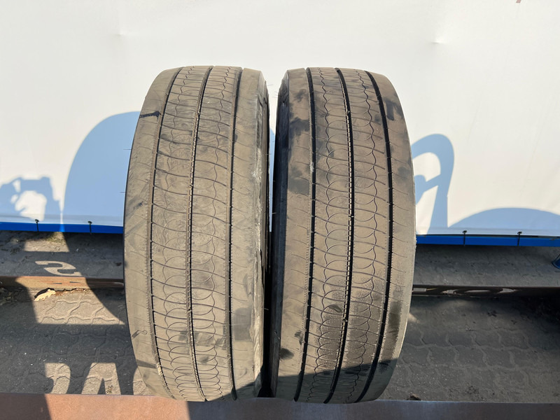 Bridgestone Bridgestone 315/70R22.5 H-STEER002 ECOPIA 156/154 M M+S 3PMSF gebruikte set - Rehv - Veoauto: pilt 1 Bridgestone Bridgestone 315/70R22.5 H-STEER002 ECOPIA 156/154 M M+S 3PMSF gebruikte set - Rehv - Veoauto: pilt 1