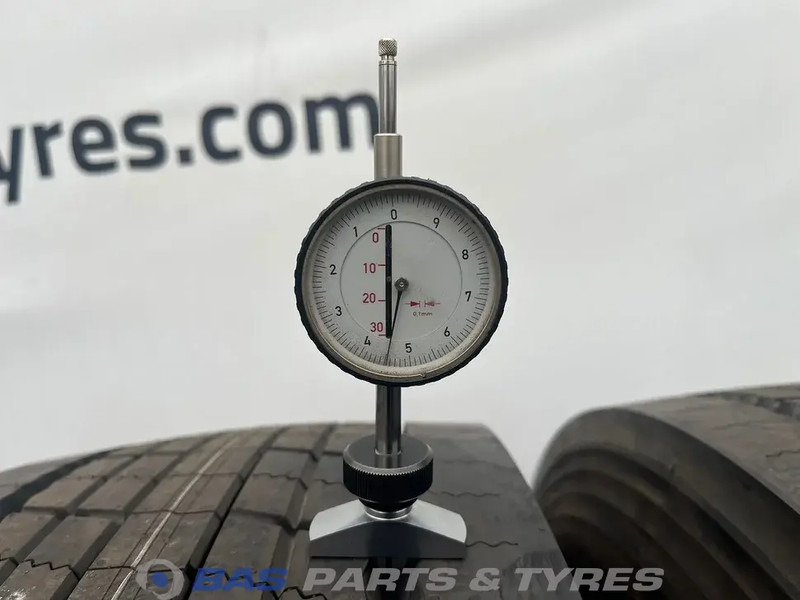 Bridgestone Bridgestone 315/80R22.5 DURAVIS R-STEER002 156/150 M+S 3PMSF gebruikte set - Rehv - Veoauto: pilt 3 Bridgestone Bridgestone 315/80R22.5 DURAVIS R-STEER002 156/150 M+S 3PMSF gebruikte set - Rehv - Veoauto: pilt 3