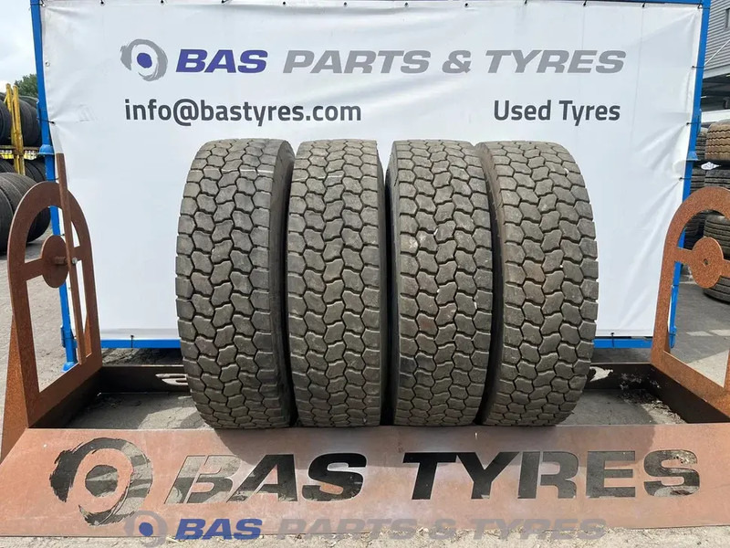 Bridgestone Bridgestone 315/80R22.5 RETREAD (cover) 154/150 M+S 3PMSF gebruikte set - Rehv - Veoauto: pilt 1 Bridgestone Bridgestone 315/80R22.5 RETREAD (cover) 154/150 M+S 3PMSF gebruikte set - Rehv - Veoauto: pilt 1
