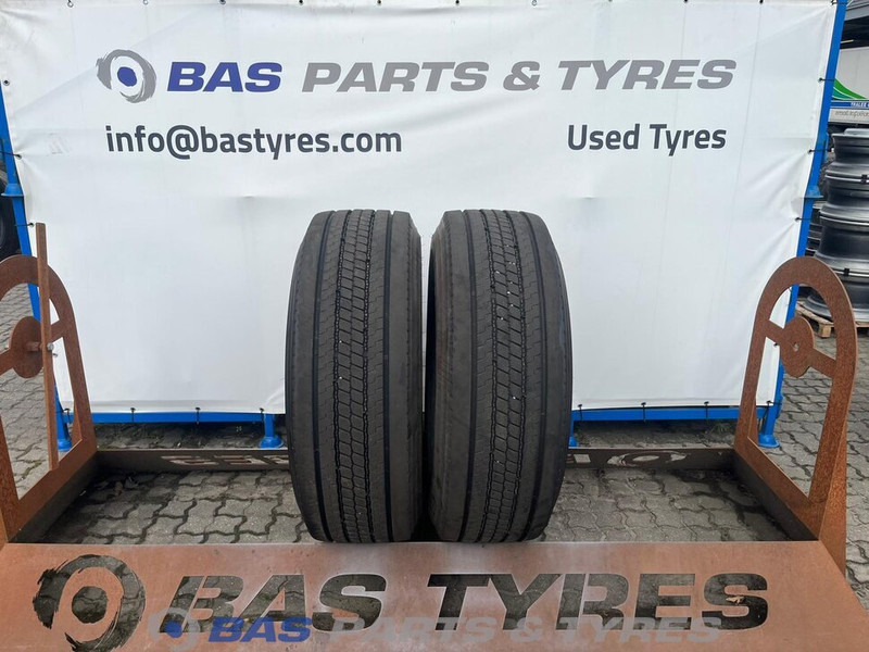 Bridgestone Bridgestone 385/65R22.5 RW-STEER001 164/158 K M+S 3PMSF gebruikte set - Rehv - Veoauto: pilt 1 Bridgestone Bridgestone 385/65R22.5 RW-STEER001 164/158 K M+S 3PMSF gebruikte set - Rehv - Veoauto: pilt 1
