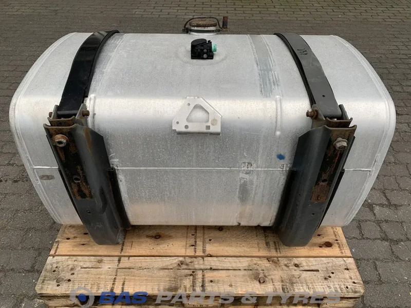 DAF Brandstoftank DAF 430 Liter 1681824 - Kütusepaak - Veoauto: pilt 3 DAF Brandstoftank DAF 430 Liter 1681824 - Kütusepaak - Veoauto: pilt 3