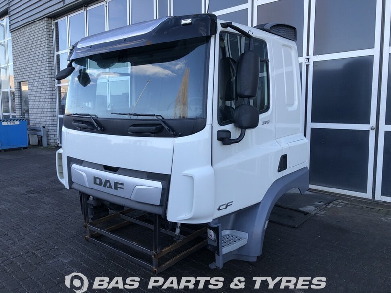 DAF CF Euro 6 - Kabiin ja interjöör - Veoauto: pilt 1 DAF CF Euro 6 - Kabiin ja interjöör - Veoauto: pilt 1
