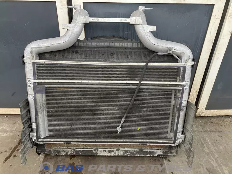 DAF CF Euro 6 - Radiaator - Veoauto: pilt 2 DAF CF Euro 6 - Radiaator - Veoauto: pilt 2