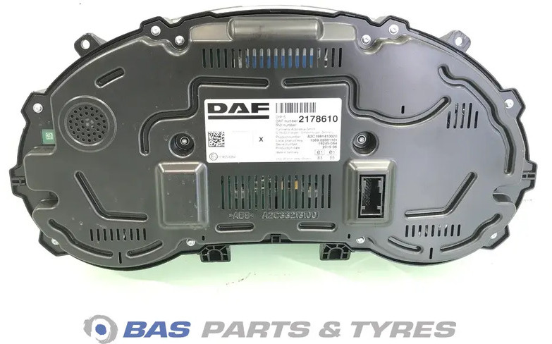 DAF CF Euro 6 - Armatuurlaud - Veoauto: pilt 2 DAF CF Euro 6 - Armatuurlaud - Veoauto: pilt 2