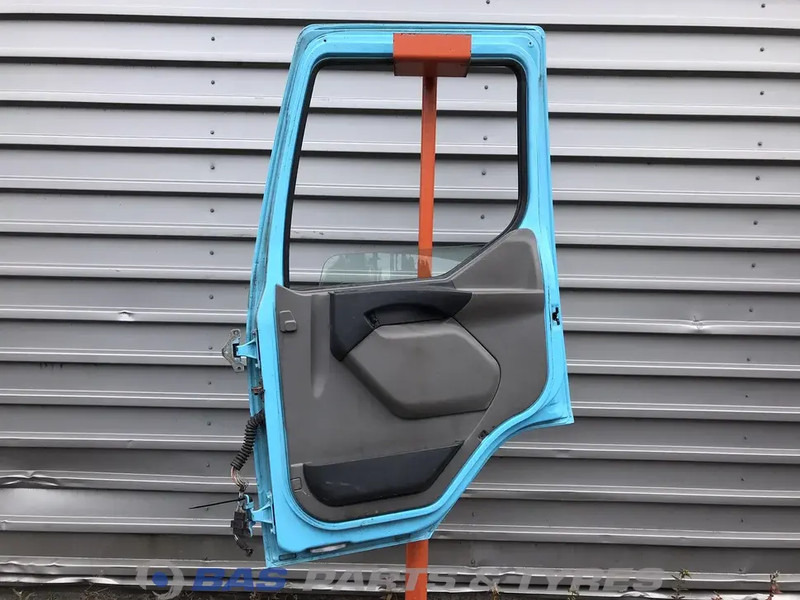 DAF LF55 Euro 4-5 Portier Rechts DAF 1400741 - Uks ja varuosad - Veoauto: pilt 2 DAF LF55 Euro 4-5 Portier Rechts DAF 1400741 - Uks ja varuosad - Veoauto: pilt 2