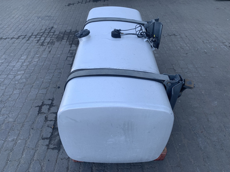 DAF - Kütusepaak - Veoauto: pilt 2 DAF - Kütusepaak - Veoauto: pilt 2