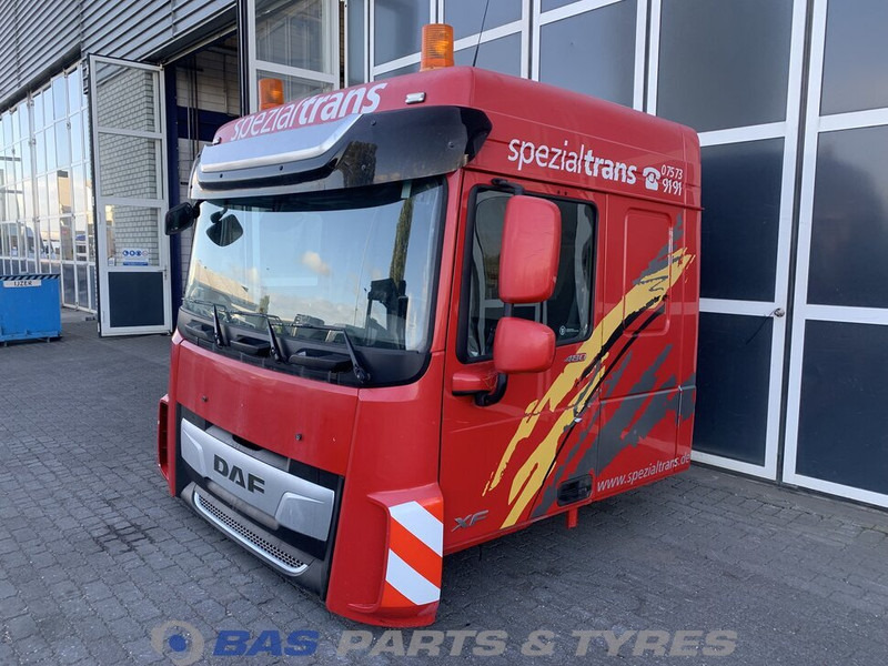 DAF XF106 - Kabiin ja interjöör - Veoauto: pilt 1 DAF XF106 - Kabiin ja interjöör - Veoauto: pilt 1
