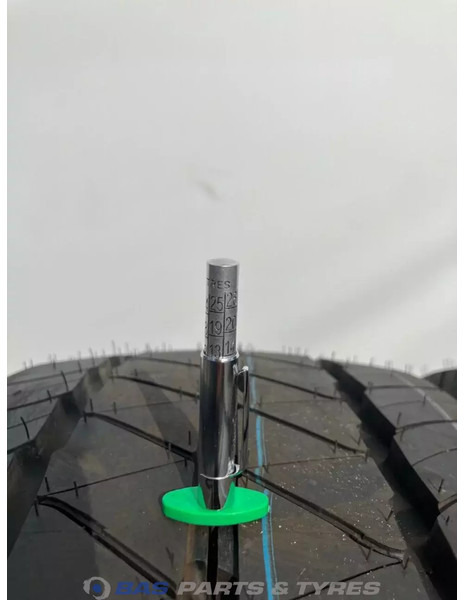 Goodyear - Rehv - Veoauto: pilt 3 Goodyear - Rehv - Veoauto: pilt 3