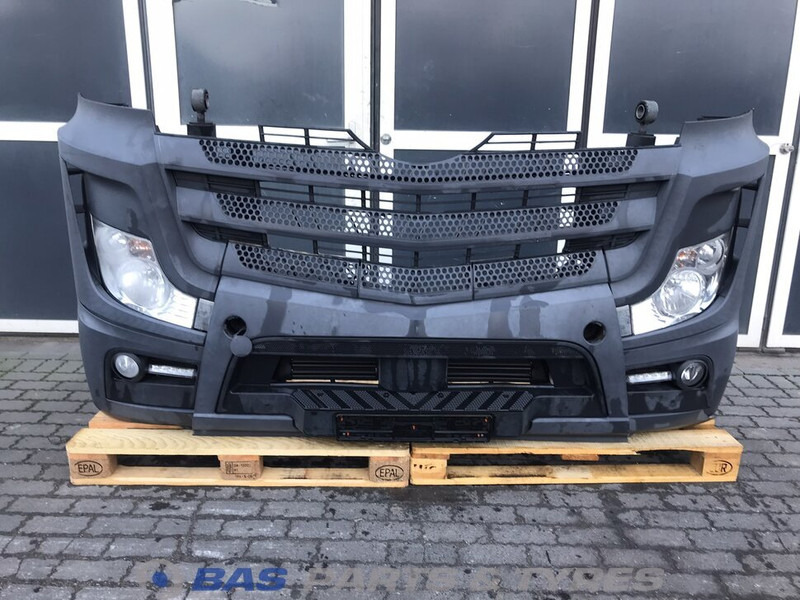 Mercedes-Benz Actros MP4 Bumper Mercedes A 960 310 23 22 - Kaitseraud - Veoauto: pilt 1 Mercedes-Benz Actros MP4 Bumper Mercedes A 960 310 23 22 - Kaitseraud - Veoauto: pilt 1