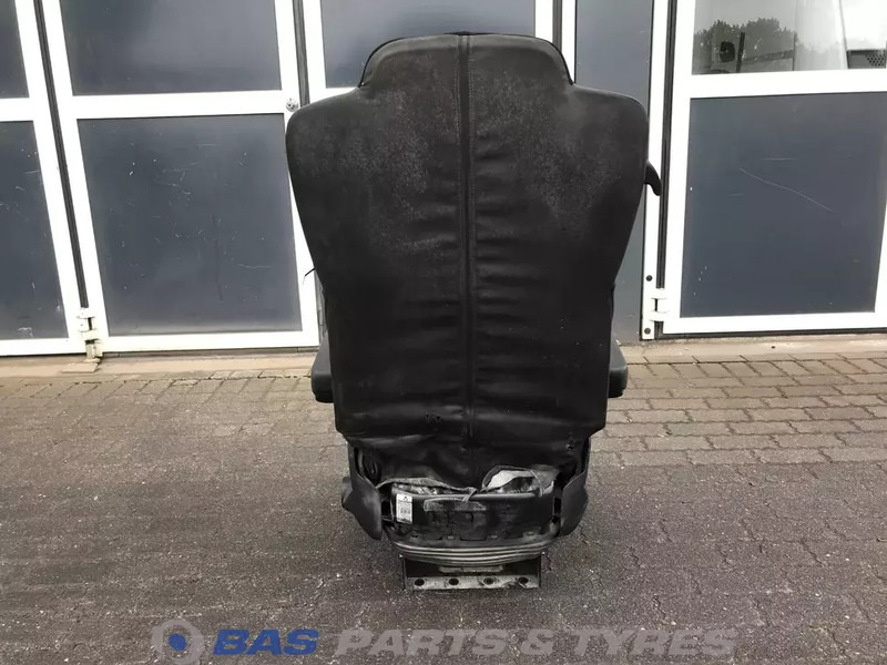 Mercedes-Benz Actros MP4 - Iste - Veoauto: pilt 3 Mercedes-Benz Actros MP4 - Iste - Veoauto: pilt 3