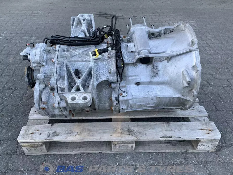 Mercedes-Benz Actros MP4 - Käigukast - Veoauto: pilt 3 Mercedes-Benz Actros MP4 - Käigukast - Veoauto: pilt 3
