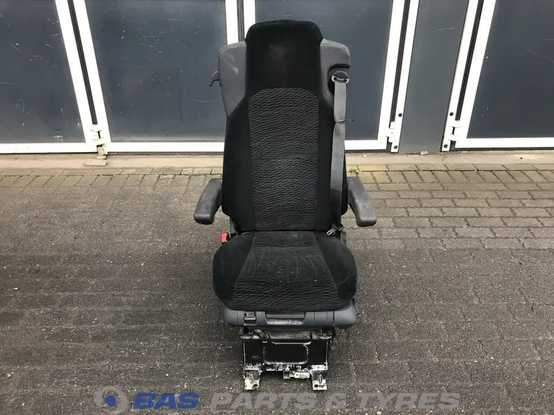Mercedes-Benz Actros MP4 - Iste - Veoauto: pilt 1 Mercedes-Benz Actros MP4 - Iste - Veoauto: pilt 1