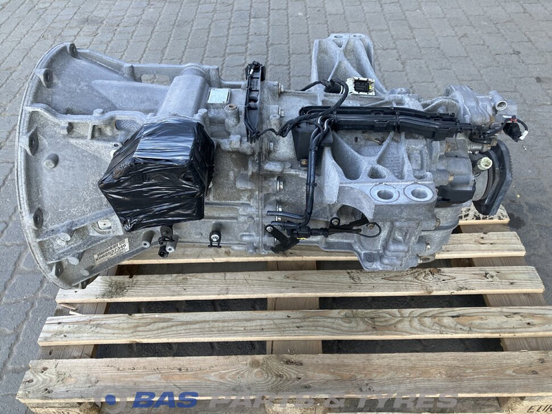 Mercedes-Benz Actros MP4 - Käigukast - Veoauto: pilt 1 Mercedes-Benz Actros MP4 - Käigukast - Veoauto: pilt 1