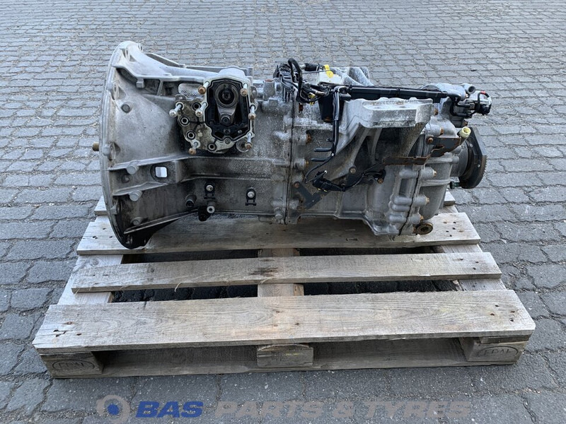 Mercedes-Benz Actros MP4 - Käigukast - Veoauto: pilt 1 Mercedes-Benz Actros MP4 - Käigukast - Veoauto: pilt 1