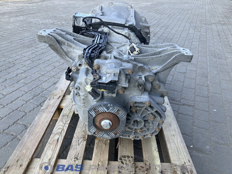 Mercedes-Benz Actros MP4 - Käigukast - Veoauto: pilt 2 Mercedes-Benz Actros MP4 - Käigukast - Veoauto: pilt 2