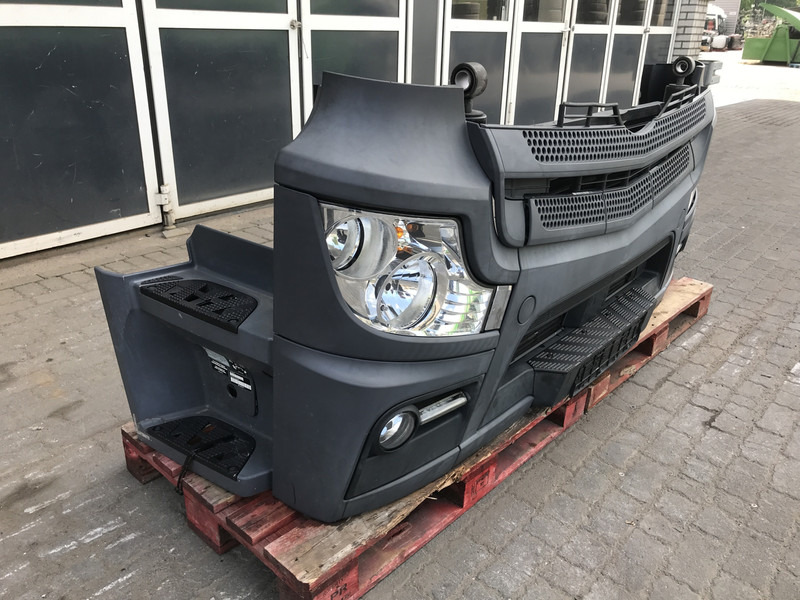 Mercedes-Benz Actros MP4 - Kaitseraud - Veoauto: pilt 3 Mercedes-Benz Actros MP4 - Kaitseraud - Veoauto: pilt 3