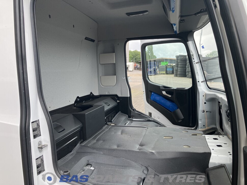 Kabiin ja interjöör - Veoauto Mercedes-Benz Actros MP5: pilt 9 Kabiin ja interjöör - Veoauto Mercedes-Benz Actros MP5: pilt 9