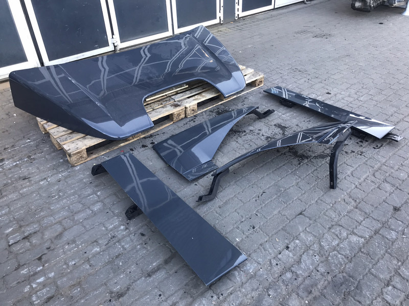 Mercedes-Benz Antos MP4 - Aerodünaamika/ Spoiler - Veoauto: pilt 3 Mercedes-Benz Antos MP4 - Aerodünaamika/ Spoiler - Veoauto: pilt 3