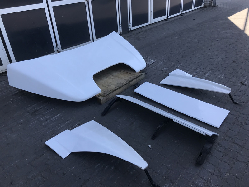 Mercedes-Benz Antos MP4 - Aerodünaamika/ Spoiler - Veoauto: pilt 3 Mercedes-Benz Antos MP4 - Aerodünaamika/ Spoiler - Veoauto: pilt 3
