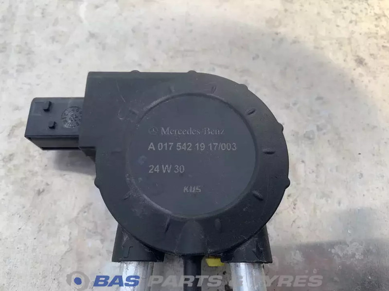 Mercedes-Benz Brandstoftank Mercedes 290 Liter A 009 542 81 18 - Kütusepaak - Veoauto: pilt 5 Mercedes-Benz Brandstoftank Mercedes 290 Liter A 009 542 81 18 - Kütusepaak - Veoauto: pilt 5