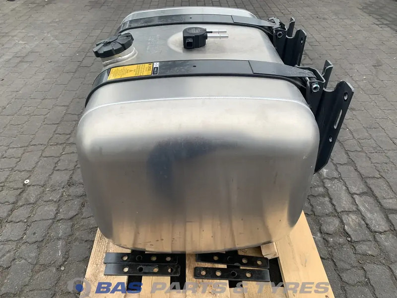 Mercedes-Benz Brandstoftank Mercedes 290 Liter A 960 470 00 04 - Kütusepaak - Veoauto: pilt 2 Mercedes-Benz Brandstoftank Mercedes 290 Liter A 960 470 00 04 - Kütusepaak - Veoauto: pilt 2