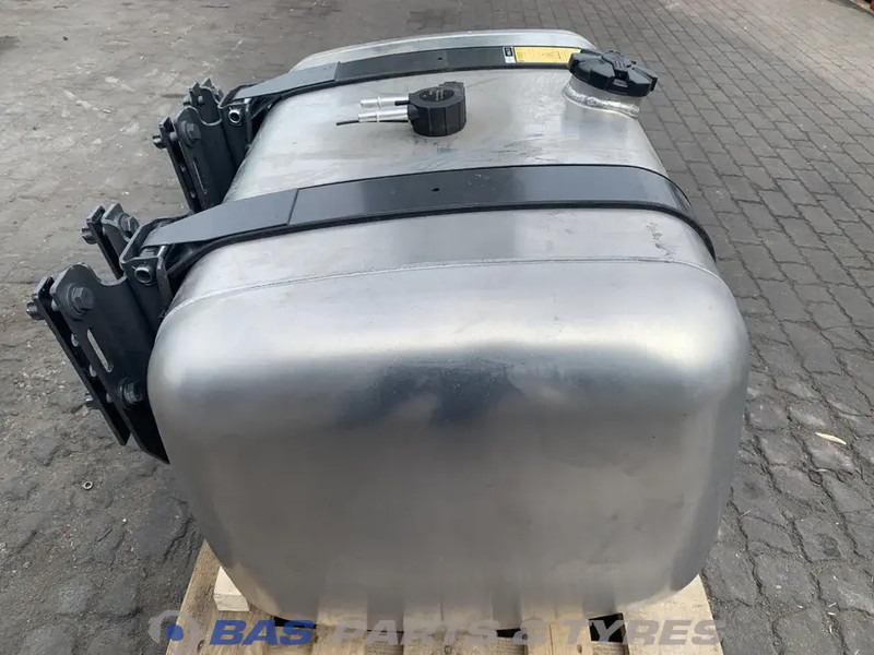 Mercedes-Benz Brandstoftank Mercedes 290 Liter A 960 470 00 04 - Kütusepaak - Veoauto: pilt 4 Mercedes-Benz Brandstoftank Mercedes 290 Liter A 960 470 00 04 - Kütusepaak - Veoauto: pilt 4