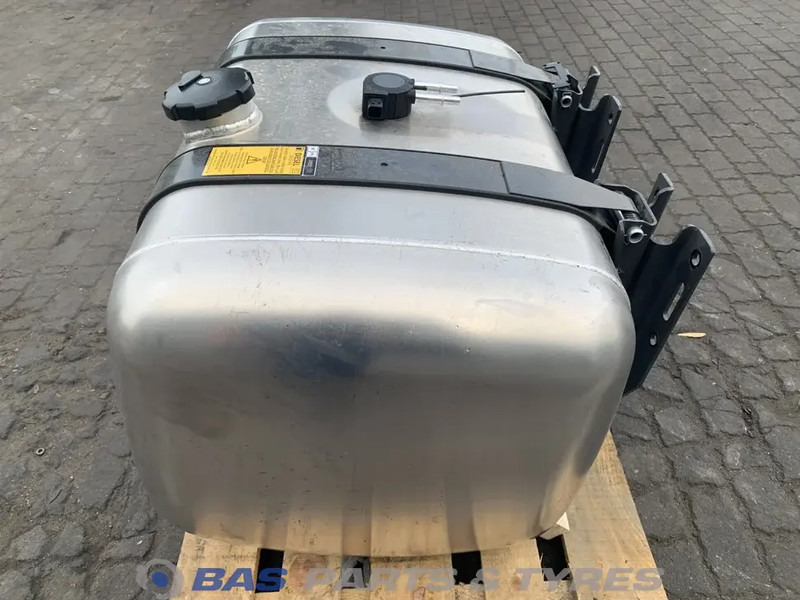 Mercedes-Benz Brandstoftank Mercedes 290 Liter A 960 470 00 04 - Kütusepaak - Veoauto: pilt 2 Mercedes-Benz Brandstoftank Mercedes 290 Liter A 960 470 00 04 - Kütusepaak - Veoauto: pilt 2